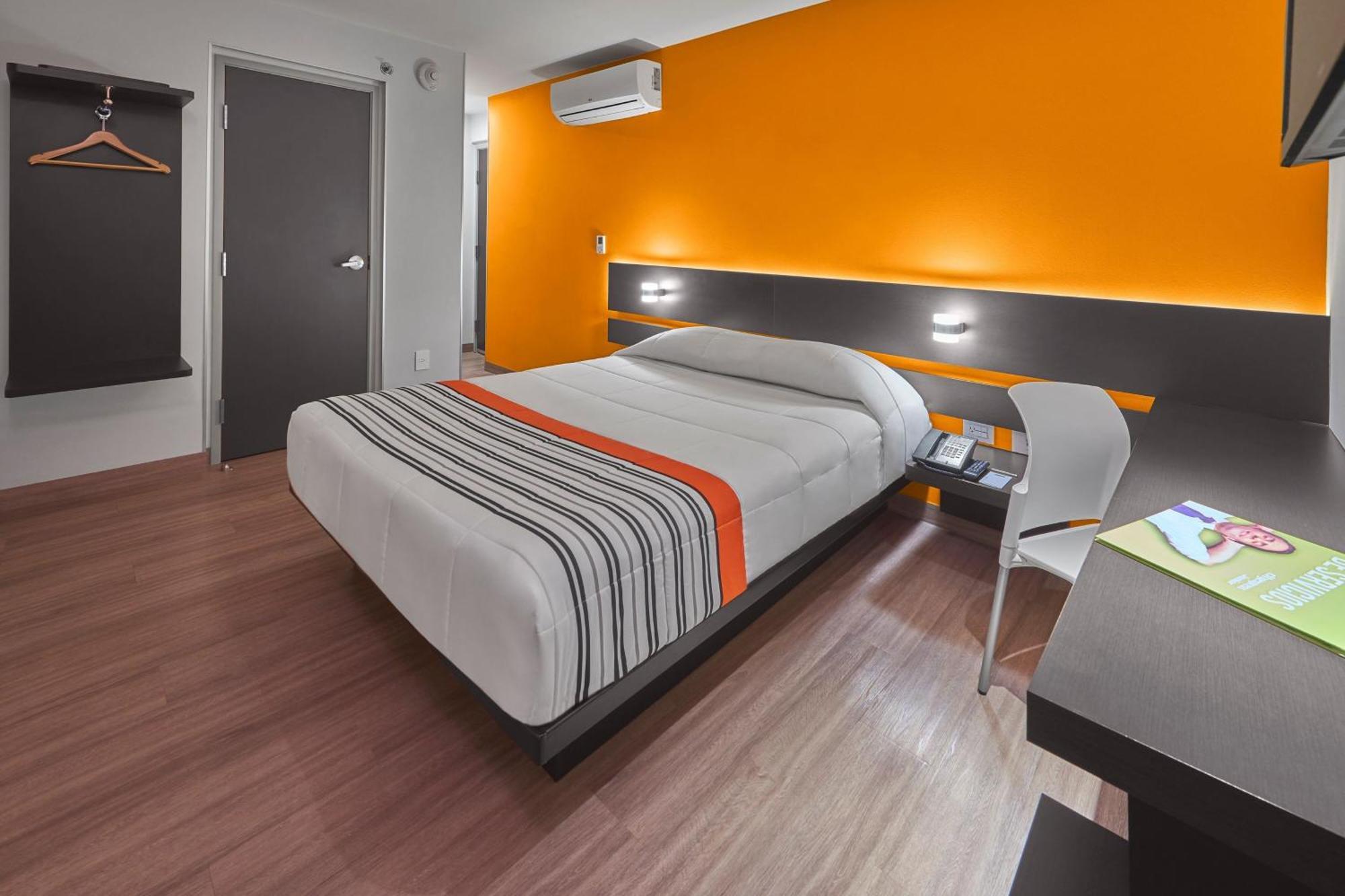 City Express Junior By Marriott Ciudad De Mexico Sullivan מראה חיצוני תמונה