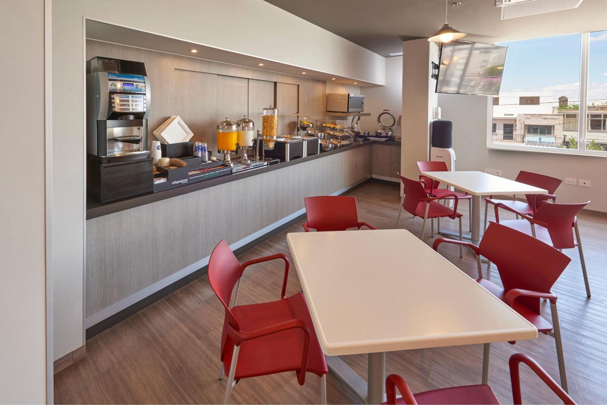 City Express Junior By Marriott Ciudad De Mexico Sullivan מראה חיצוני תמונה